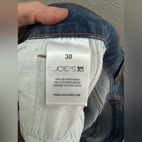 New JOE'S JEANS MEDIUM WASH CUTOFF DENIM SHORTS IN FITRIA WOMEN'S SIZE 30 - Picture 6 of 8